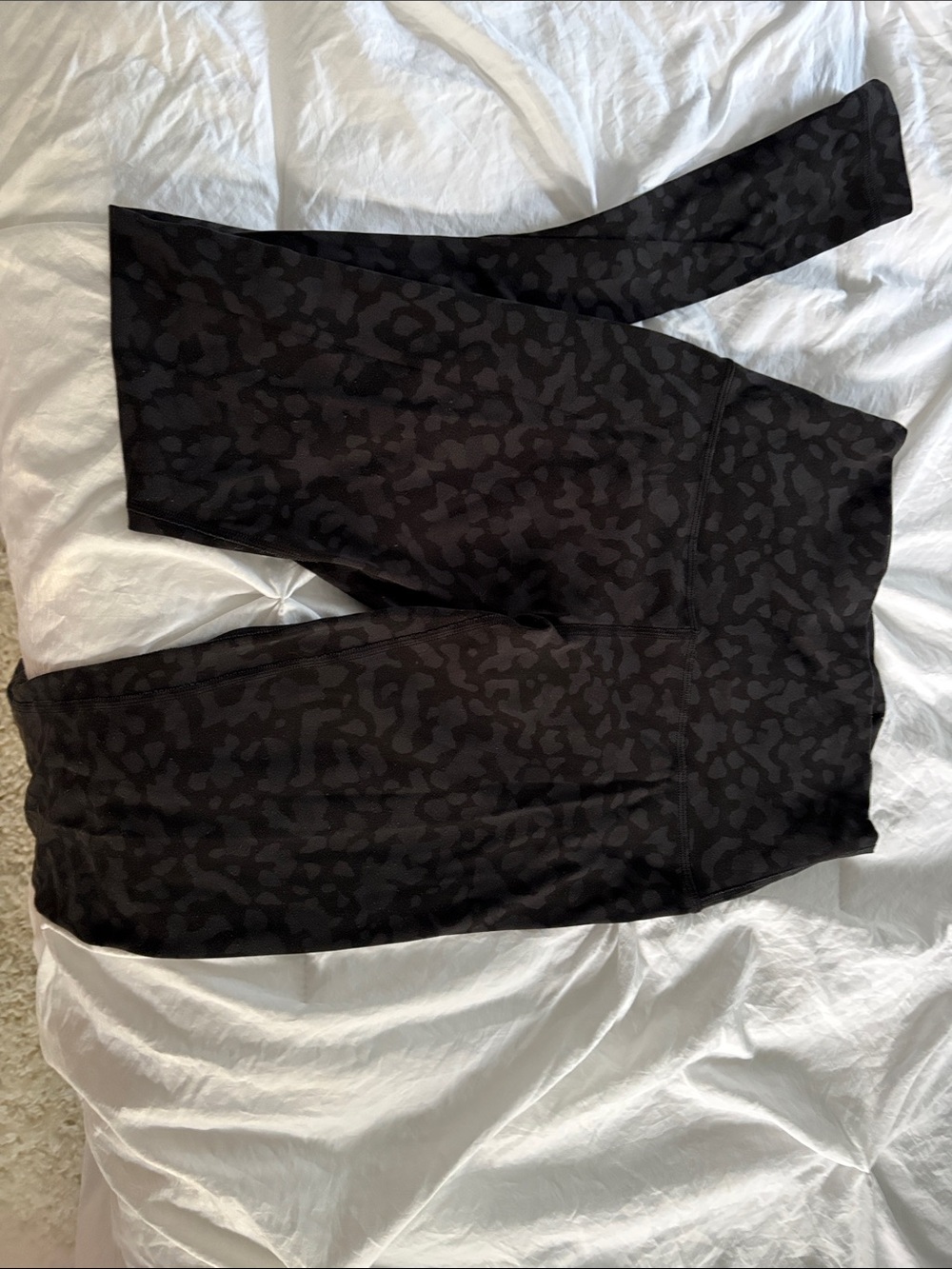 Women’s Lululemon yoga pants /leggings